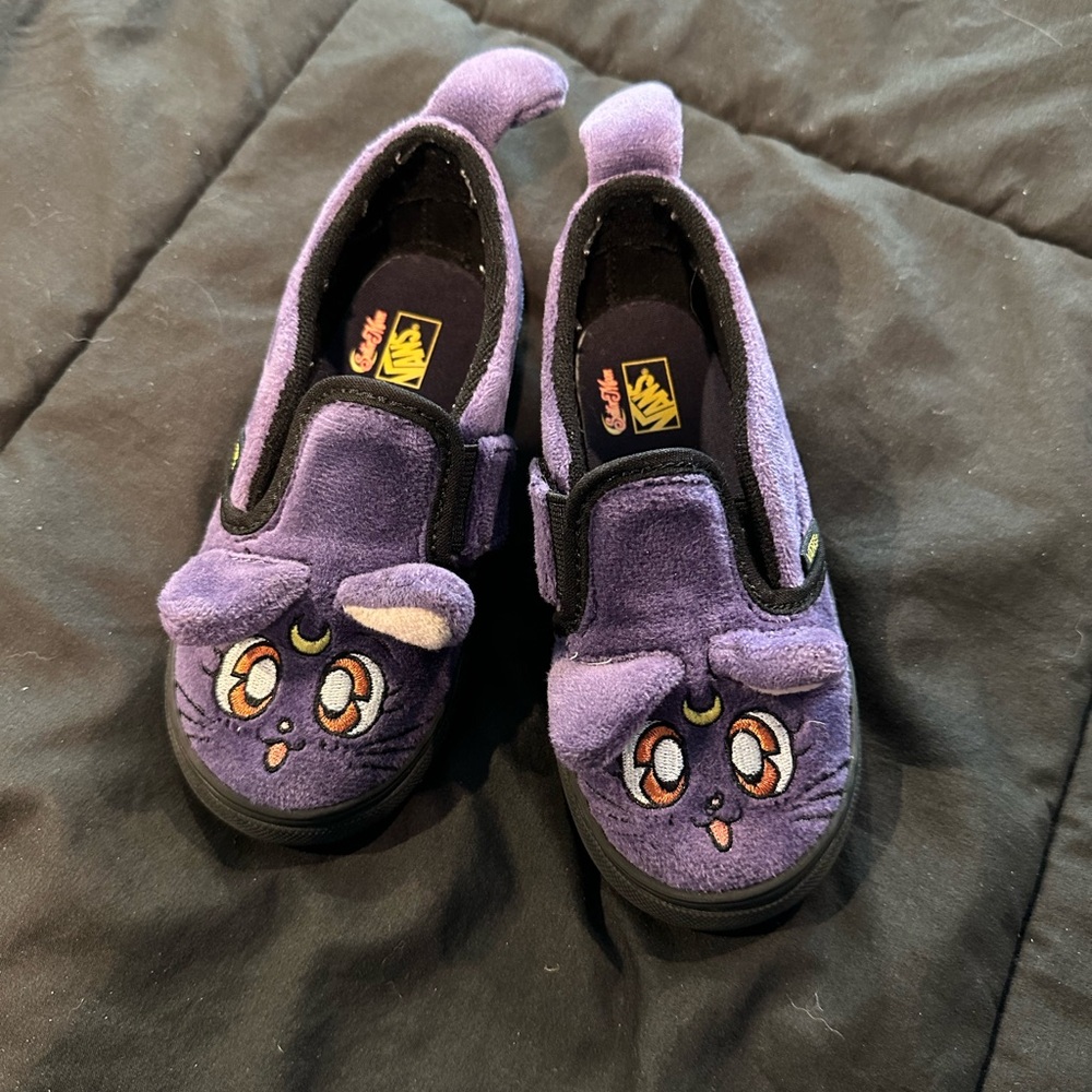 Sailor Moon Luna Vans size 9 Toddler